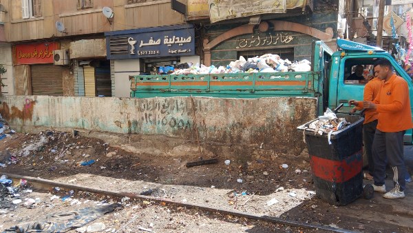 محافظ الإسكندرية يوجه بسرعة رفع المخلفات من محيط الترام
