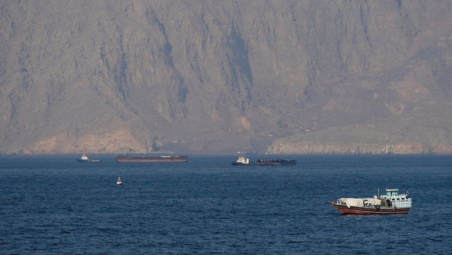 هيئة بحرية: مستوى التهديد في هرمز لا يزال حرجا