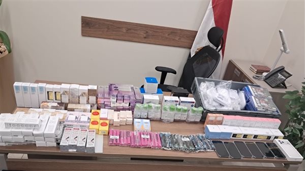 جمارك مطار الإسكندرية تضبط محاولة تهريب بضائع مختلفة بأكثر من مليون جنيه