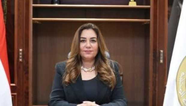 منال عوض: نسعى لتعزيز الشراكات المصرفية والتمويلات المبتكرة لدعم المشروعات الخضراء