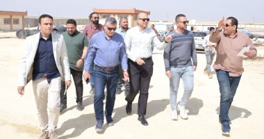 مسئولو "الإسكان" يتفقدون مشروعات مياه الشرب والصرف والخدمات بمبادرة"حياة كريمة"