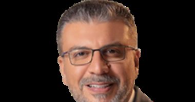 واحد من الناس يقدم حلقة خاصة من مسجد السيدة نفيسة الليلة بمناسبة وقفة عرفات