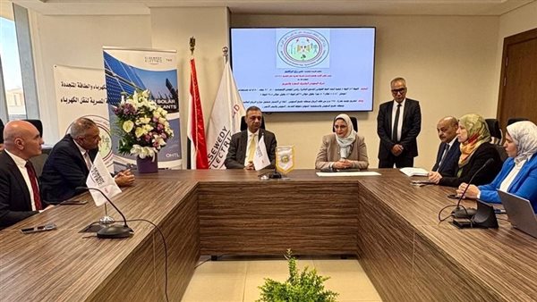 السويدي إليكتريك توقع مع «نقل الكهرباء» 3 عقود استراتيجية لتنفيذ خطوط جديدة بجهد 500 كيلوفولت