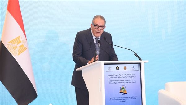 الغرف التجارية تقترح تقديم منحة شهرية للعاملين بالدولة لحين مرور أزمة الحرب