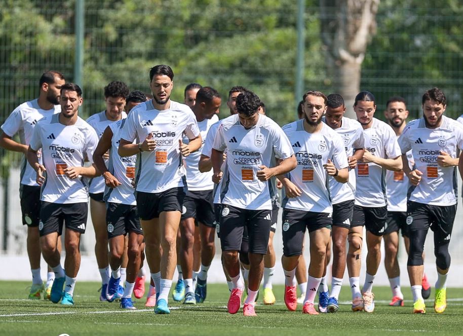 الخضر يطيرون الأحد إلى الولايات المتحدة للمشاركة في المونديال