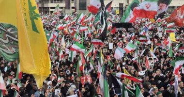 قادة إيران يتحدون ترامب ويشاركون فى مسيرات مليونية وسط الشوارع
