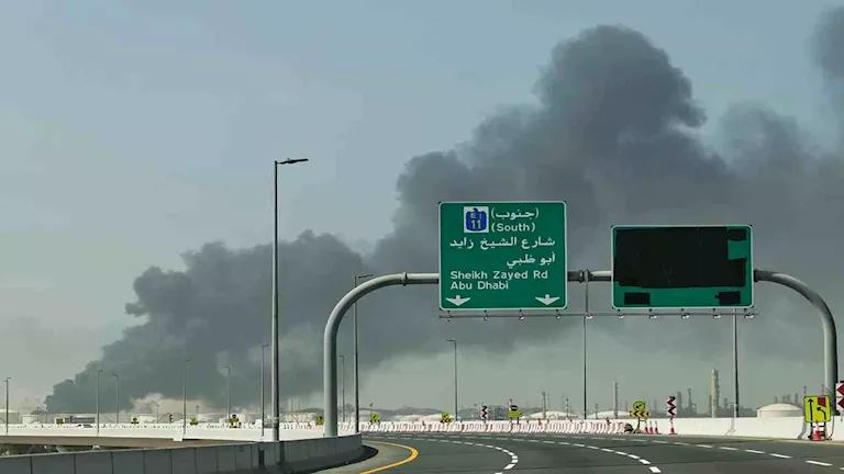 نجم نيوكاسل يكشف تفاصيل رحلته المخيفة في الشرق الأوسط