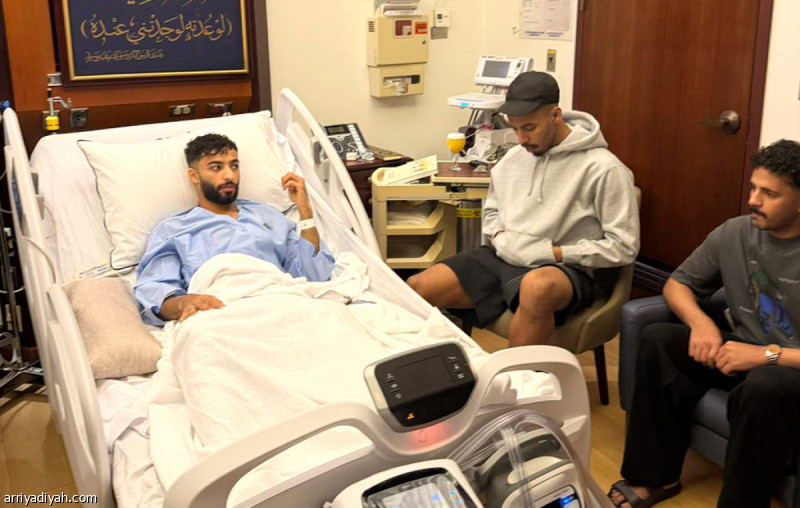 أبو الشامات يغادر المستشفى