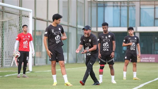 منتخب الشباب يواصل تدريباته استعدادا لوديتي روسيا (صور)