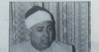 كنوز منسية.. الشيخ محمد محمود عوض.. مدرسة متفردة بعيدة عن التقليد.. نشأ يتيما وتكفل خاله برعايته وتحقيق أمنية والده ووهبه للقرآن.. 2 جنيه جائزة أول مسابقة يخوضها الشيخ.. التحق بالإذاعة عام 1977
