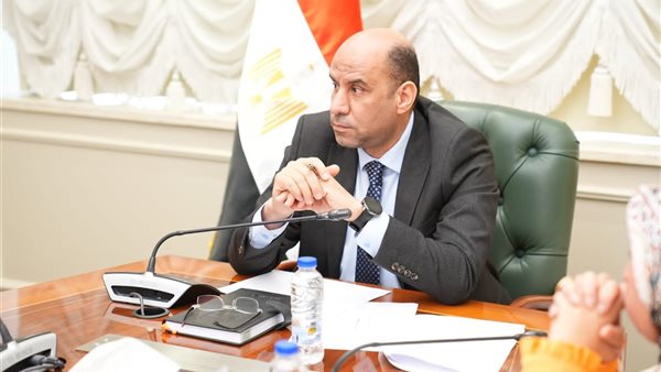 بشرى من وزير العمل لذوي الإعاقة.. فرص عمل وتدريب وتأهيل بالمجان