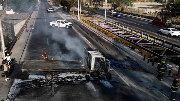 استيلاء على المطارات وإلغاء الرحلات الجوية، الفوضى تعم المكسيك بعد تصفية "إل مينشو"