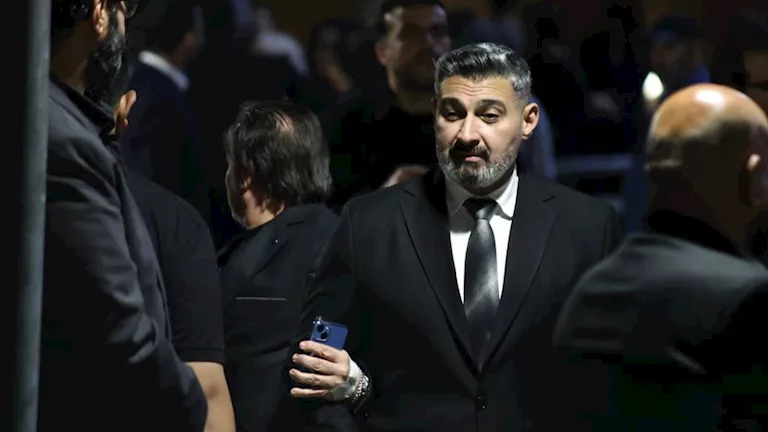 عزاء هاني شاكر.. حضور كريم عبدالعزيز وياسر جلال