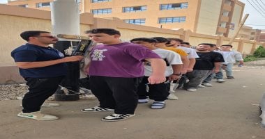 فرحة بين طلاب علمي رياضة بالإسماعيلية بعد امتحان الرياضيات البحتة