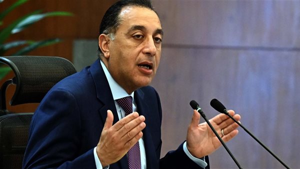مدبولي: لا تخفيف للأحمال ونعد بعدم انقطاع الكهرباء والغاز عن المصانع