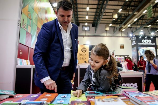 أدب الأطفال يعيد صياغة ملامح المستقبل الثقافي التركي