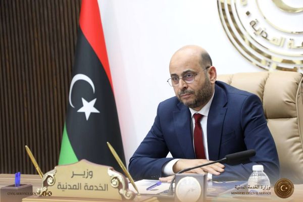 «الحكم المحلي» تستعد لإطلاق مبادرة «تمكين» لرفع كفاءة موظفي الدولة