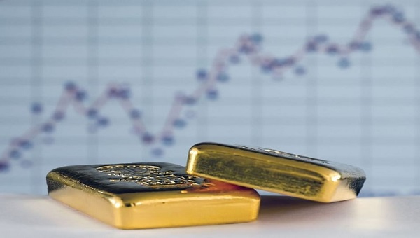 الذهب يرتفع مع تراجع الدولار