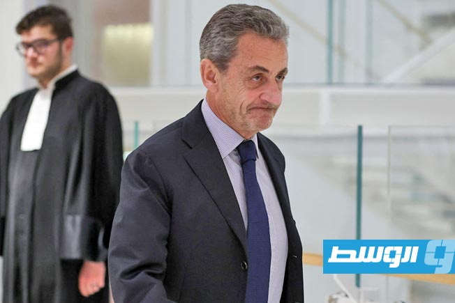 ليبيا تطالب ساركوزي وشركائه بـ10 ملايين يورو تعويضات في القضية التمويل