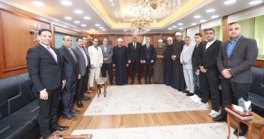 محافظ كفر الشيخ يستقبل القيادات الأمنية والتنفيذية لتبادل التهنئة بالعيد