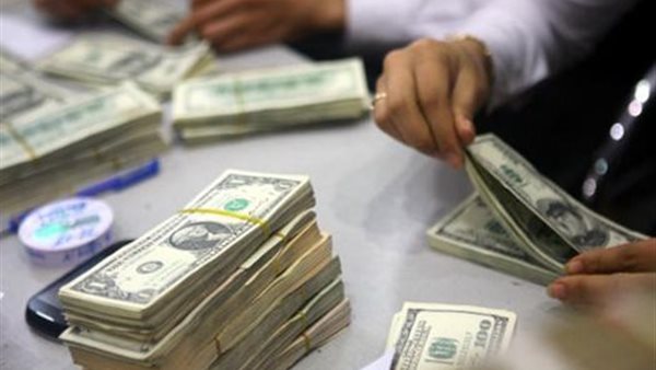 آخر تحديث، سعر صرف الدولار في البنك المركزي والبنوك المصرية اليوم الإثنين