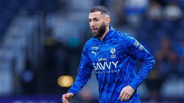 بعد غيابه عن التدريبات الجماعية.. الهلال السعودي يعلن إصابة كريم بنزيما