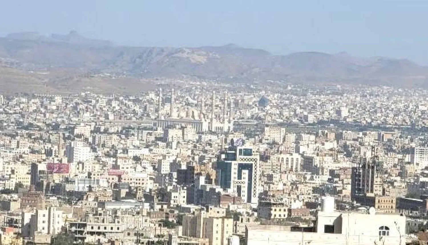 جيلٌ نشأ على أصداء الحرب... أحلام مؤجلة ومستقبل يكتنفه الغموض