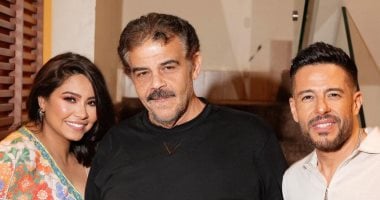 ديو شيرين وحماقي «بَحريَّة» يقترب من نصف مليون مشاهدة