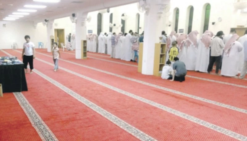 «الشؤون الإسلامية» تدعو إلى عدم إطالة القنوت وعدم اصطحاب الأطفال غير المميِّزين