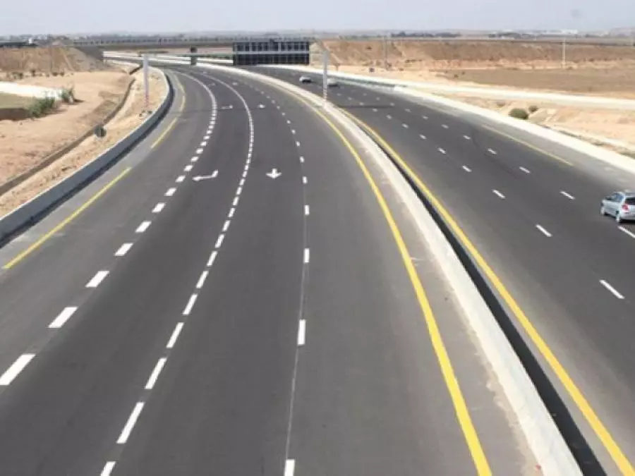 عيد الفطر: الجزائرية للطرق السيارة تجند فرقها لضمان استمرارية الخدمة