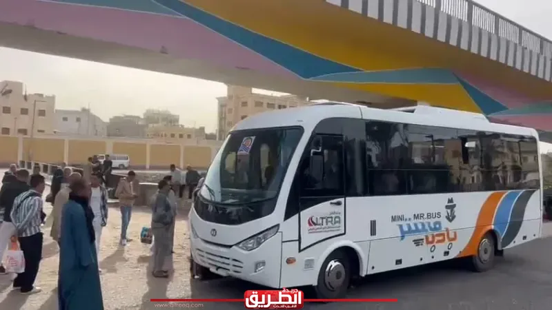 محافظ قنا يتابع أعمال تشغيل الأتوبيسات الجديدة