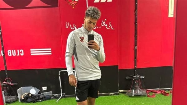 إمام عاشور ينتظم في مران الأهلي الجماعي اليوم بعد انتهاء العقوبة