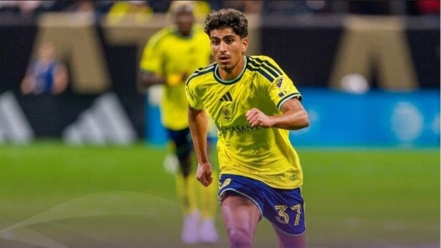 والدته أردنية.. العراق يستقطب لاعبًا جديدًا قبل المونديال