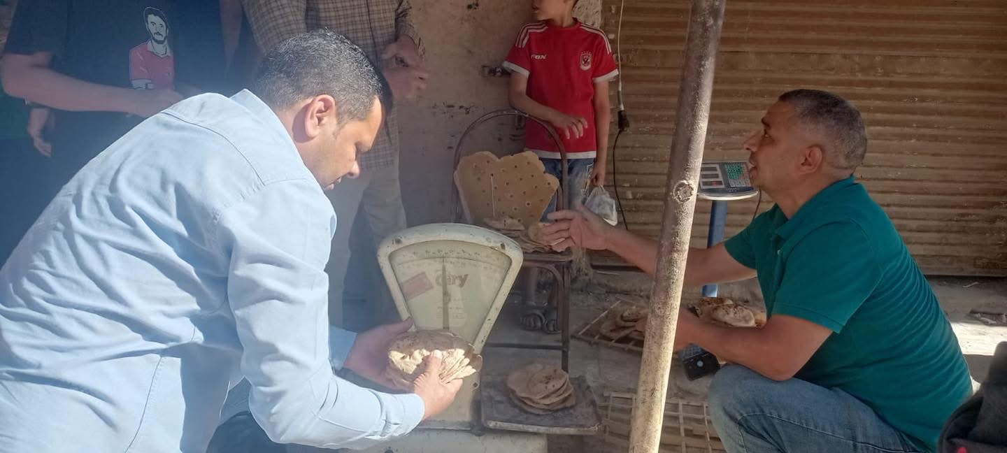 غلق شهر وغرامة مالية لمخبز بلدي بالسويس لمخالفته الوزن