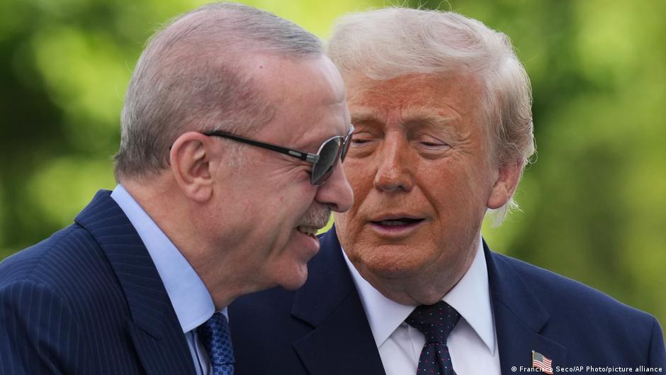 ترامب في أنقرة.. مكاسب لأردوغان في خضم أزمات الناتو