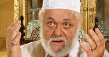 ذكرى ميلاد محمود عبد العزيز.. تألق في الرومانسية والدراما وأعمال الجاسوسية