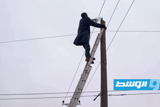 صيانة الأعطال الكهربائية في أربع مناطق تضررت بسبب الأمطار