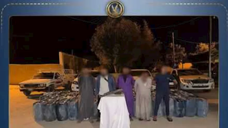 أمن أسوان يداهم مخزناً سرياً لتجميع المواد البترولية
