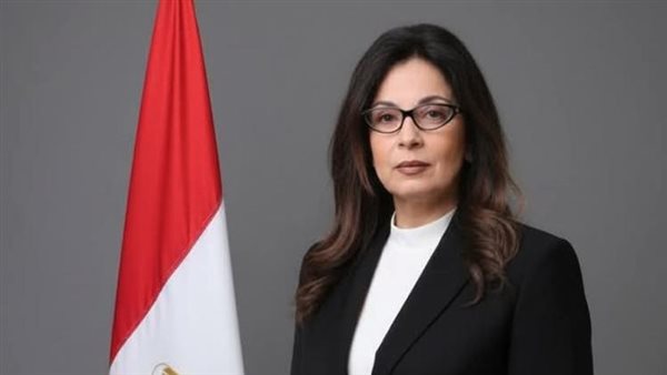 محامي يتقدم بأول بلاغ ضد وزيرة الثقافة الجديدة بتهم مالية وإدارية ويطالب بتحقيق عاجل