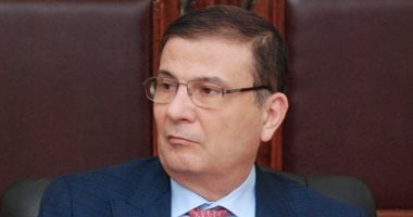 وزير الزراعة: تطبيق نظام صارم لتسجيل المبيدات فى مصر