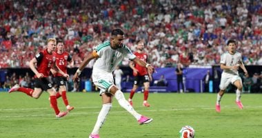 رياض محرز يحصد جائزة أفضل لاعب فى مباراة الجزائر والنمسا بكأس العالم 2026