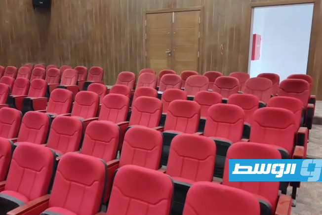 الانتهاء من تنفيذ مدرجات جديدة لطلاب الطلب والعلوم الصحية في جامعة مصراتة