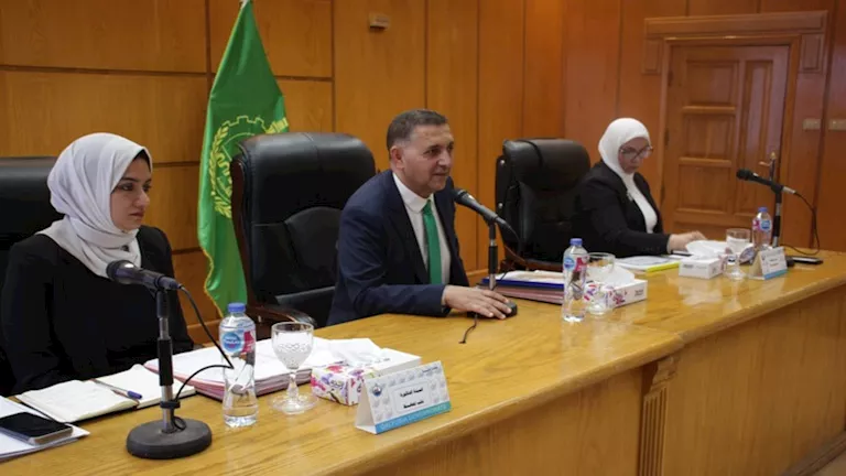 رخص مؤقتة للمحال وعقود تقنين جديدة لفرض الانضباط العمراني بالقليوبية