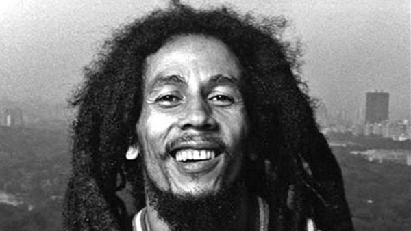 في ذكرى رحيل الأسطورة Bob Marley، لماذا لا يزال صوته حيًا حتى اليوم؟
