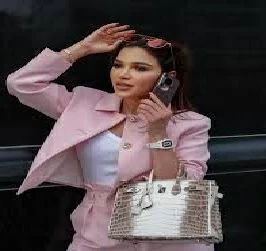 بعد الطلاق.. نهى نبيل تكسر صمتها: هل انتهت القصة أم بدأت؟
