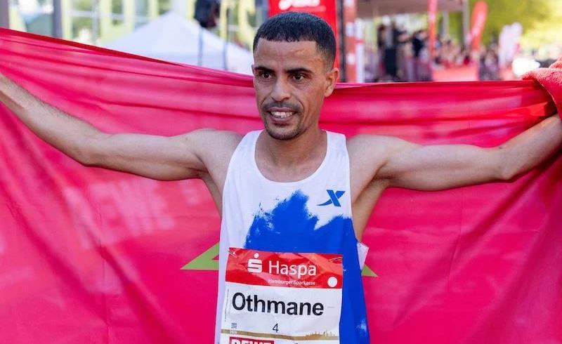 العداء المغربي عثمان الكومري يفوز بماراطون هامبورغ