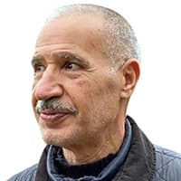«قالوا للخانب احلف قال جاك الفرج»