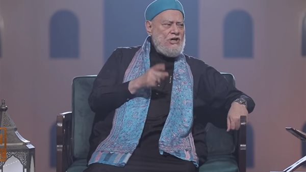 هل زيارة المرأة للمقابر حلال أم حرام؟ علي جمعة يجيب (فيديو)