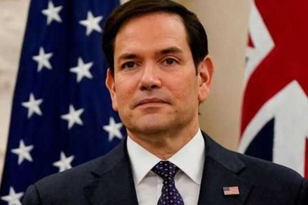 وزير الخارجية الأمريكي: نعمل بشكل مكثف لإنهاء النزاع في أوكرانيا وقد ألتقي زيلينسكي