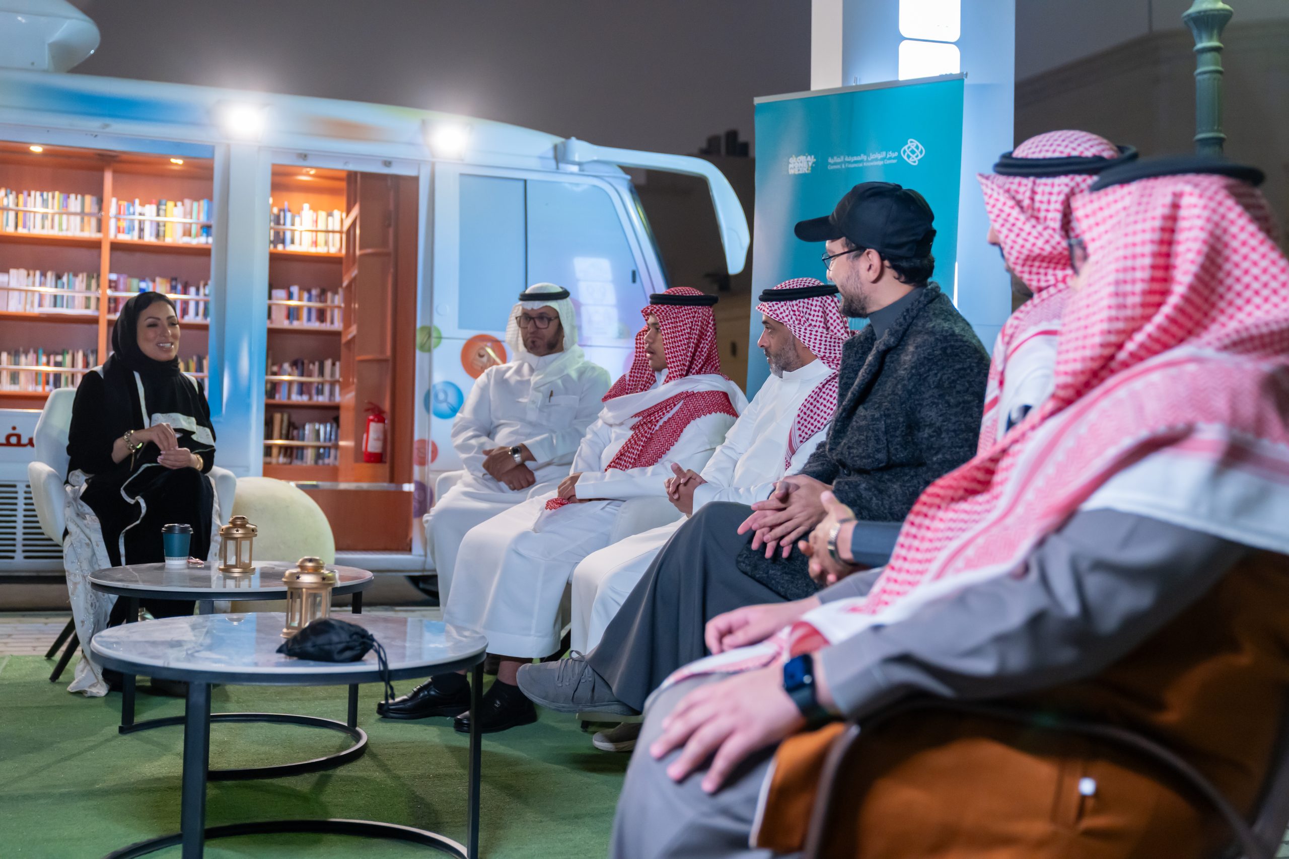 "متمم" يفعّل أسبوع المال العالمي 2026 بنشاط توعوي ميداني في الرياض
